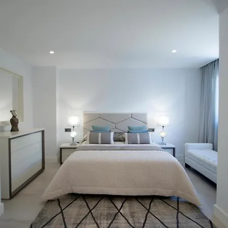 Roma, Luxury Villa Marbella