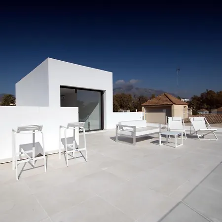 Roma, Luxury Villa