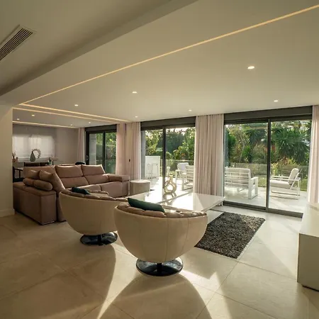 Roma, Luxury Marbella